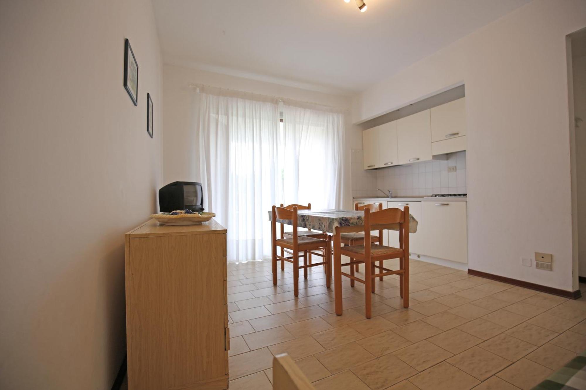 Residence Selenis Caorle Quarto foto