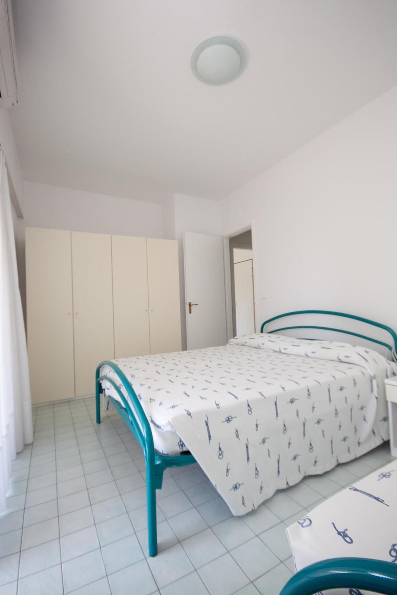 Residence Selenis Caorle Quarto foto