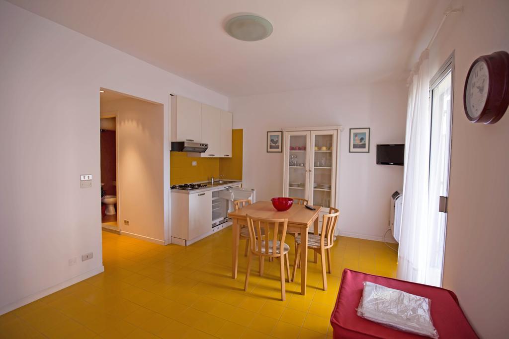 Residence Selenis Caorle Quarto foto